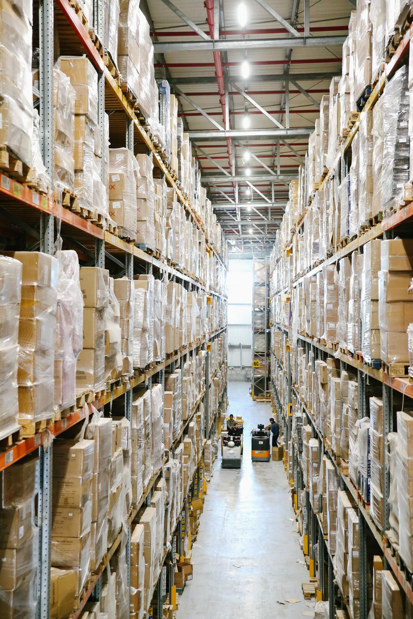Entrepôt et stockage de produits chez TDM - Trading Dental Medical